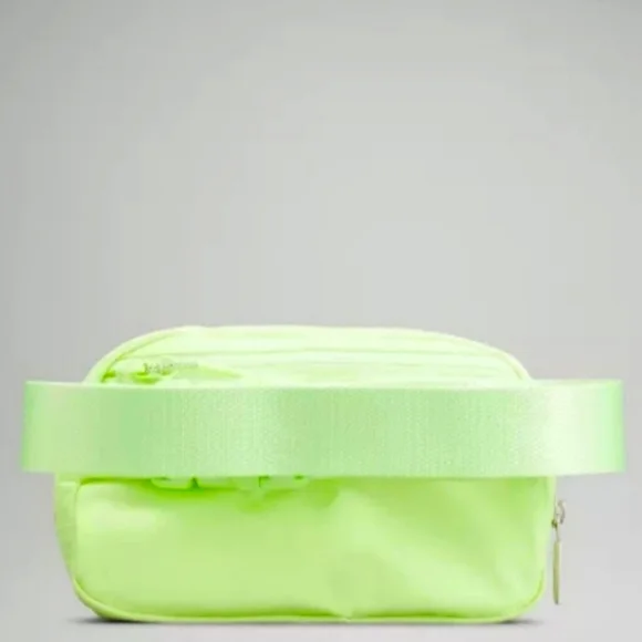 Lululemon Everywhere Belt Bag FADED ZAZ FZAP - Picture 4 of 16